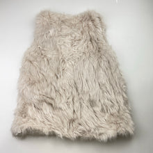 Load image into Gallery viewer, Girls Mango, lined faux fur vest, 3 hook fasten, EUC, size 10,  