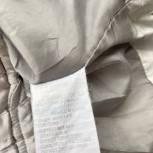 Load image into Gallery viewer, Girls Tilii, grey/silver lightweight hooded vest, FUC, size 10,  