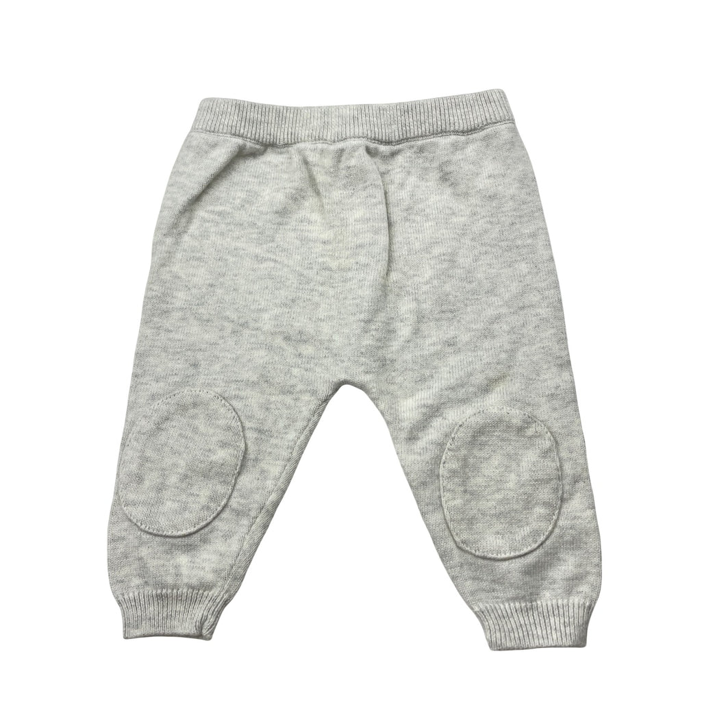 Unisex purebaby, organic cotton knit leggings / bottoms, light mark left leg, FUC, size 000,  