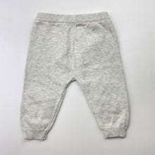 Load image into Gallery viewer, Unisex purebaby, organic cotton knit leggings / bottoms, light mark left leg, FUC, size 000,  