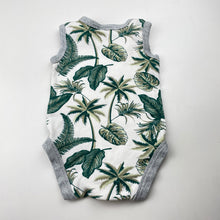 Load image into Gallery viewer, Unisex Baby Berry, cotton bodysuit / romper, GUC, size 00,  