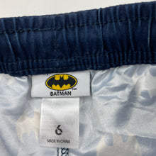 Load image into Gallery viewer, Boys DC Comics, Batman lightweight board shorts, elasticated, EUC, size 6,  
