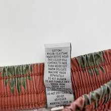 Load image into Gallery viewer, Boys Target, lightweight cotton blend shorts, elasticated, EUC, size 5,  