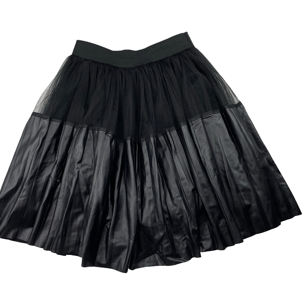 Girls Sirin Girls, lined black skirt, elasticated, L: 42cm, GUC, size 8-9,  