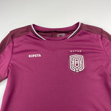 Load image into Gallery viewer, Boys Decathlon, KIPSTA Qatar sports / activewear top, EUC, size 7-8,  