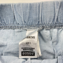 Load image into Gallery viewer, Unisex Bonds, lightweight chambray cotton shorts, elasticated, GUC, size 1,  