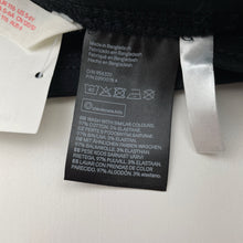 Load image into Gallery viewer, Girls H&amp;M, black stretchy pants, elasticated, Inside leg: 43.5cm, NEW, size 6,  