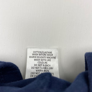 Girls Target, navy stretchy leggings, Inside leg: 45cm, EUC, size 7,  