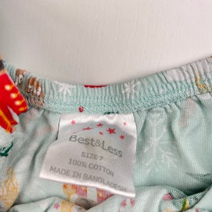 Girls B&L, cotton Christmas tee / top, GUC, size 7,  