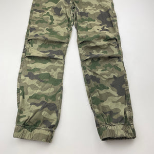 Boys Cotton On, camo print lightweight cotton pants, elasticated, Inside leg: 51cm, FUC, size 8,  