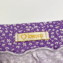 Load image into Gallery viewer, Girls lovepop, floral stretchy skirt, elasticated, L: 50cm, W: 27cm across unstretched, EUC, size 8-10,  