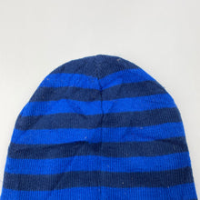 Load image into Gallery viewer, Boys Bob The Builder, embroidered knitted hat / beanie, EUC, size 3-5,  