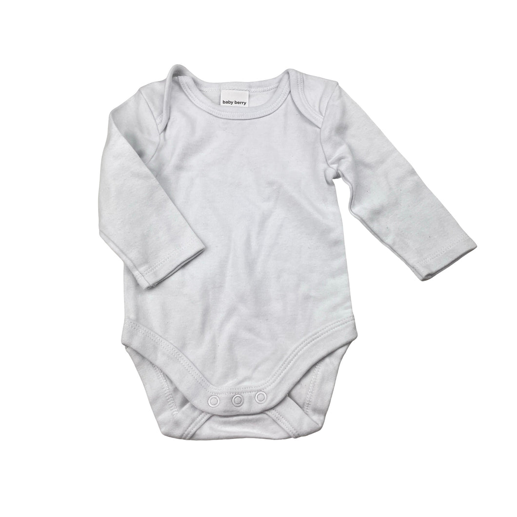 Unisex Baby Berry, white cotton bodysuit / romper, EUC, size 000,  
