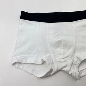 Boys H&M, stretchy pyjama shorts, elasticated, EUC, size 3-4,  