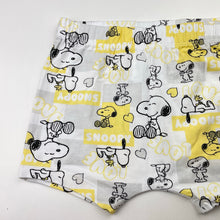 Load image into Gallery viewer, Unisex PEANUTS, SNOOPY stretchy pyjama shorts, elasticated, EUC, size 1,  