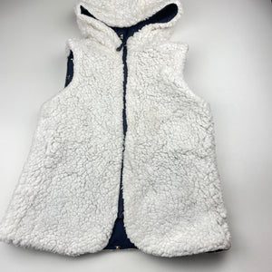 Girls Target, reversible navy/fleece hooded vest, light mark on fleece, FUC, size 8,  