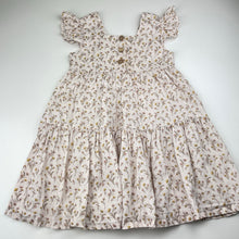 Load image into Gallery viewer, Girls handmade, floral linen blend dress, armpit to armpit: 30.5cm, light marks near buttons, FUC, size 5-6, L: 58cm