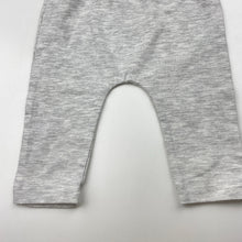 Load image into Gallery viewer, Unisex Favourites, grey marle Aust cotton blend bottoms, EUC, size 00,  
