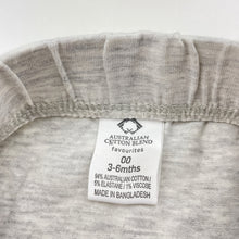 Load image into Gallery viewer, Unisex Favourites, grey marle Aust cotton blend bottoms, EUC, size 00,  