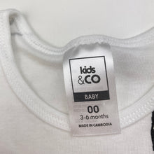 Load image into Gallery viewer, Unisex Kids &amp; Co, lightweight cotton bodysuit / romper, EUC, size 00,  