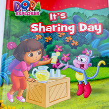 Load image into Gallery viewer, Books Nickelodeon, Dora the Explorer, It&#39;s Sharing Day, hard, EUC, size ,  