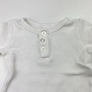 Unisex Baby Berry, white waffle cotton romper, GUC, size 0000,  