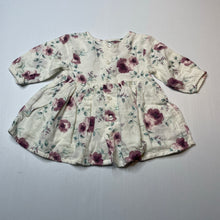 Load image into Gallery viewer, Girls Baby Baby, lightweight floral cotton dress, EUC, size 000, L: 30cm