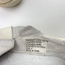 Load image into Gallery viewer, Shoes Lily &amp; Dan, leather T-bar shoes, FUC, size 4,  