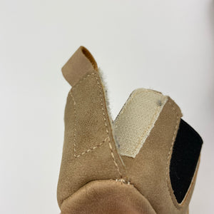 Shoes brown, lightweight shoes, EUC, size 2,  