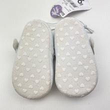 Load image into Gallery viewer, Shoes Anko, lightweight baby girl shoes, EU 17, NEW, size 2,  