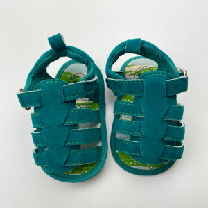 Shoes Pumpkin Patch, lightweight sandals, EUC, size 1,  