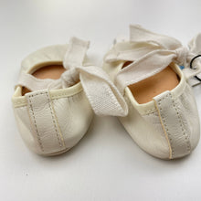 Load image into Gallery viewer, Shoes Zara, leather girls shoes, EU 15-16, NEW, size 0-1,  