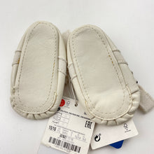 Load image into Gallery viewer, Shoes Zara, leather girls shoes, EU 15-16, NEW, size 0-1,  