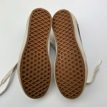 Load image into Gallery viewer, Shoes VANS, grey sneakers, EU 35, FUC, size 3,  