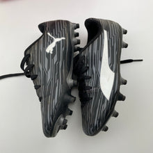 Load image into Gallery viewer, Shoes PUMA, Rapido III Junior football/soccer boots, US 1, EU 32, GUC, size 13,  