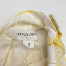 Load image into Gallery viewer, Girls David Jones, yellow check crinkle cotton dress, small marks chest, FUC, size 5, L: 58cm