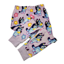 Load image into Gallery viewer, Girls Bluey, soft fleece pyjama pants / bottoms, FUC, size 5,  