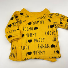 Load image into Gallery viewer, Unisex Baby Baby, cotton top &amp; footed leggings / bottoms, GUC, size 00000,  