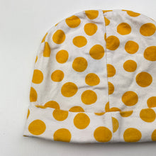 Load image into Gallery viewer, Unisex Baby Berry, yellow spot stretchy hat / beanie, FUC, size 00-0,  