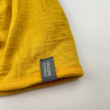 Load image into Gallery viewer, Boys ICEBREAKER, merino reversible yellow/grey beanie / hat, EUC, size 10-12,  