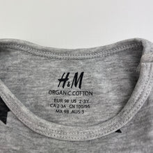 Load image into Gallery viewer, Unisex H&amp;M, organic cotton blend bodysuit / romper, GUC, size 3,  