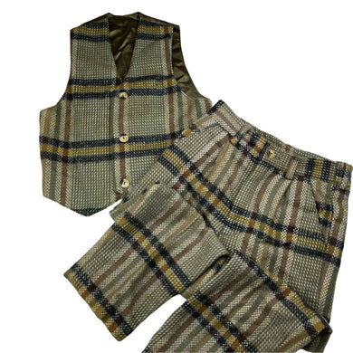 Boys wool blend, waistcoat/vest & pants, no labels, Inside leg: 35.5cm, W: 27cm across, armpit to armpit: 30cm, EUC, size 3-4,  