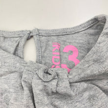 Load image into Gallery viewer, Girls Cotton On, grey cotton long sleeve top, silver spots, GUC, size 3,  