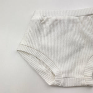 Girls Foshan, white nappy cover / bloomers, EUC, size 00,  