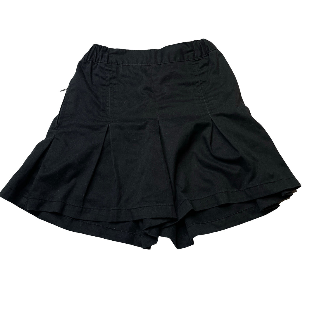 Girls Target, black school skort, elasticated, GUC, size 8,  