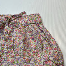 Load image into Gallery viewer, Girls PRECIOUS APRIL, lightweight floral cotton shorts, elasticated, GUC, size 6,  
