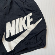 Load image into Gallery viewer, Unisex Nike, lined sports / activewear shorts, elasticated, GUC, size 6-7,  
