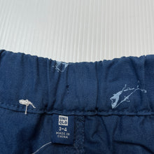 Load image into Gallery viewer, Boys Uniqlo, cotton shorts, elasticated, sharks, EUC, size 3-4,  