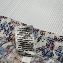 Load image into Gallery viewer, Girls Target, floral linen/viscose shorts, elasticated, EUC, size 3,  