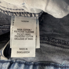 Load image into Gallery viewer, Girls 1964 Denim Co, stretch denim jean shorts, adjustable, GUC, size 5,  